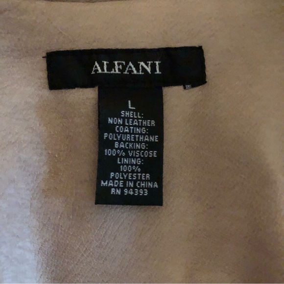 Leather Like Blush Short Jacket Size Large - Picture 7 of 7